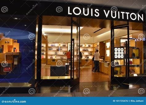 louis vuitton edina mn|galleria in edina directory.